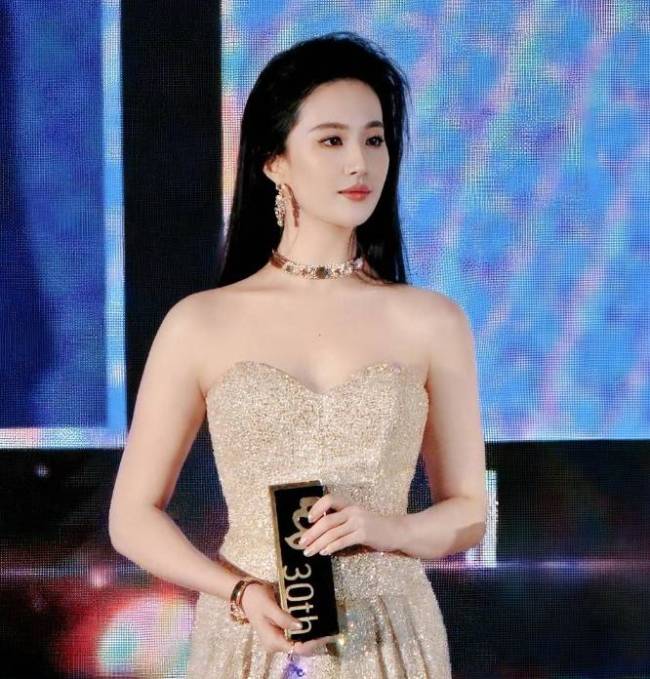 白玉兰组委会疑似回应刘亦菲事件：尊重规则